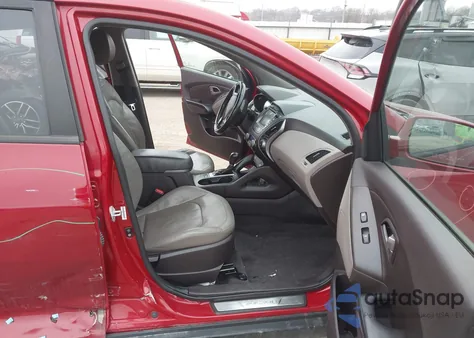 2014 Hyundai Tucson Limited z USA, uszkodzony, nr VIN KM8JU3AG0EU843732